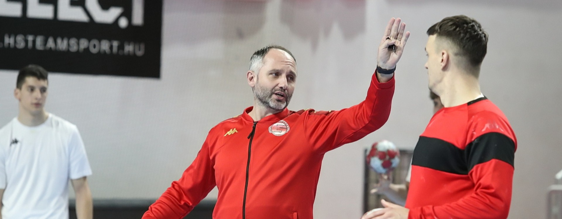 Tanulni a hib�kb�l  