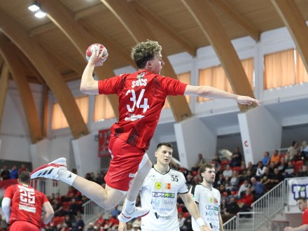 Ellent�tes f�lid�k