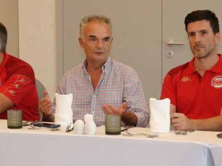 Újabb idény startol Újabb idény startol