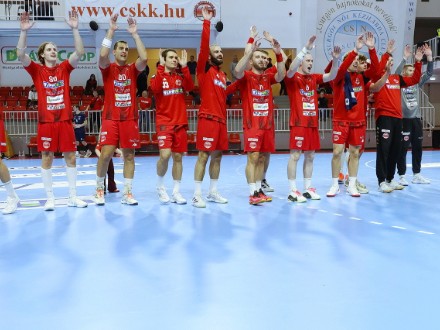 rkezik a rekordbajnok 